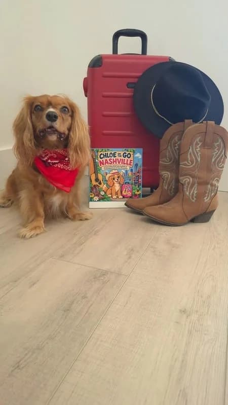 Chloe with the Nashville book